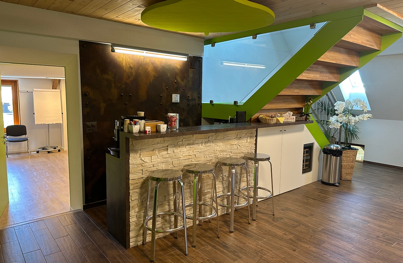 APEXpro Violence footer